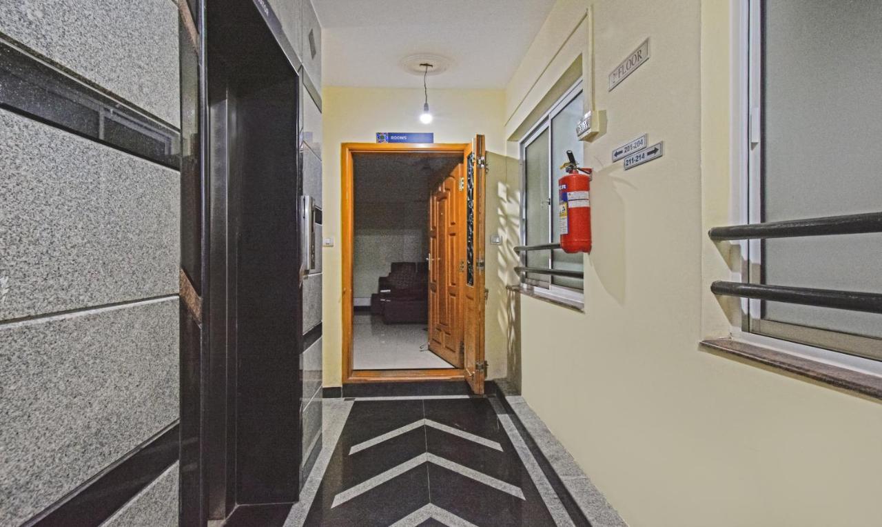 Treebo Samhaar Residency Thoraipakkam Hotel Ченай Екстериор снимка
